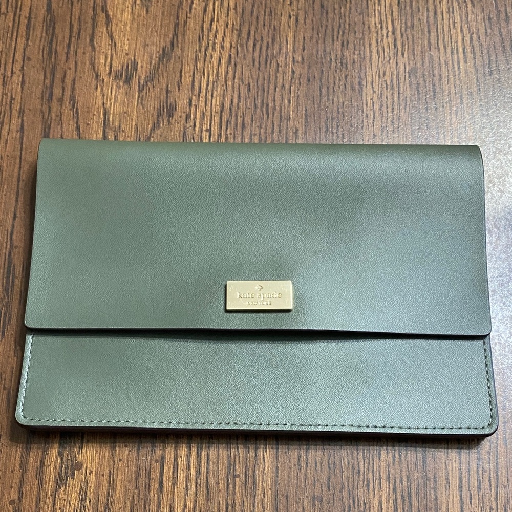 Kate Spade Putnam Drive Mollie leather wristlet wallet